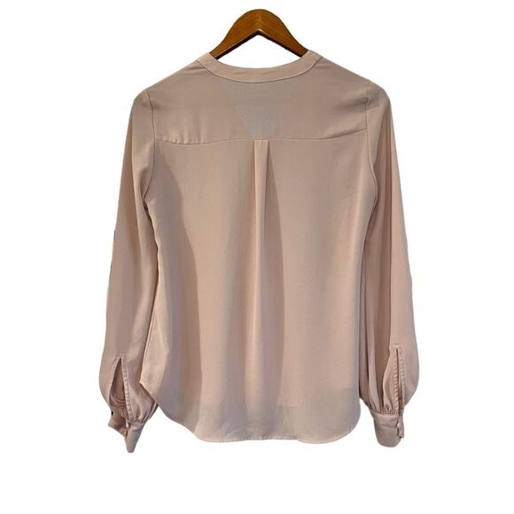 3 for $30! Express pink chiffon blouse - Picture 7 of 9